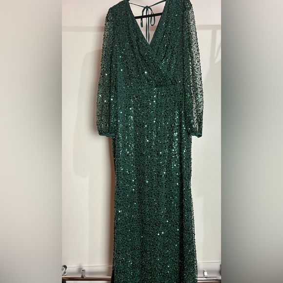 (Dark green) Bijou Sequin Gown Baltic Born - Picture 9 of 12